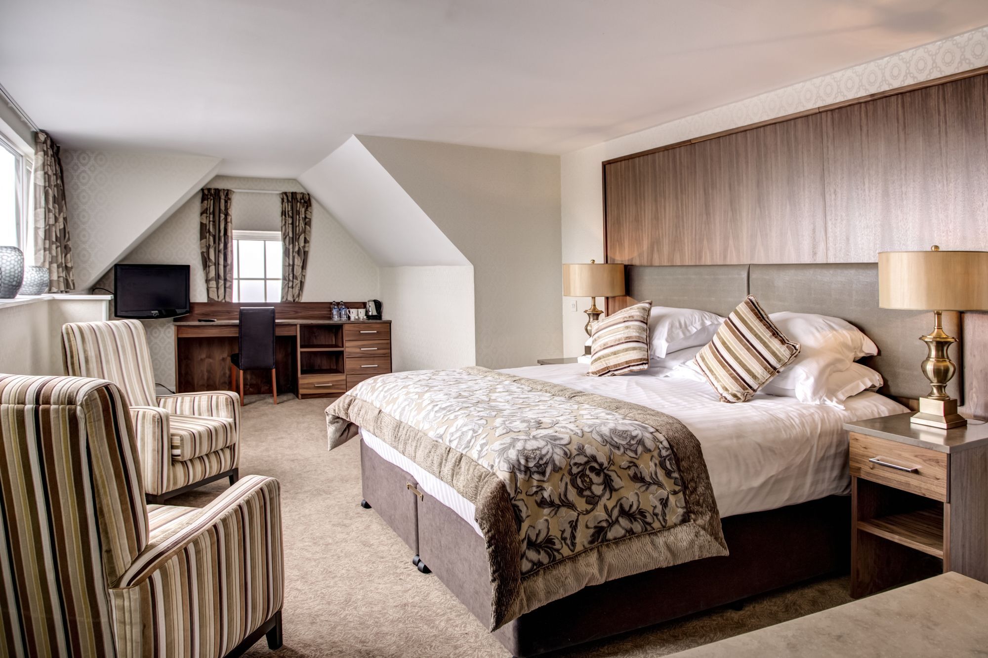Ballygally Castle 4*
